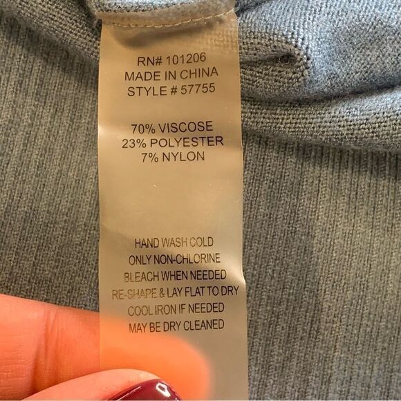 Soft Surroundings Blue Scoop Neck Long Tunic Top Size 1X - Picture 8 of 10